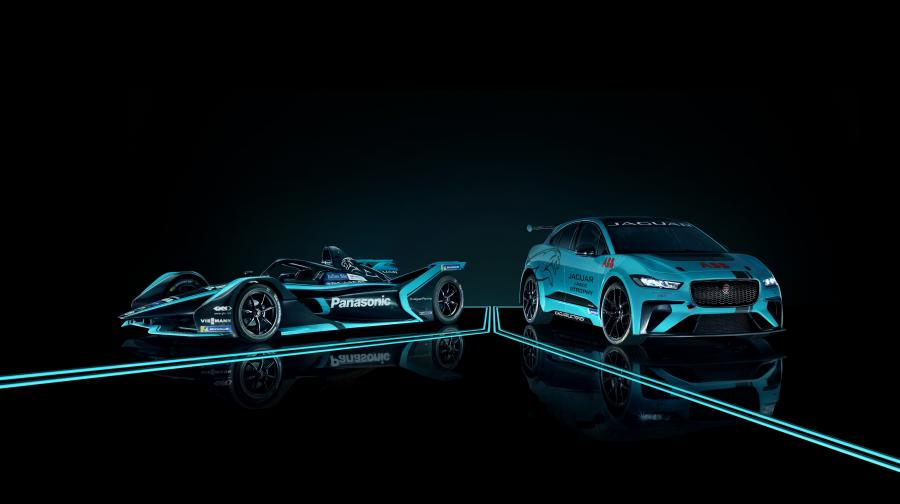  Jaguar I-Pace eTrophy VIP Car Jaguar 2018 года  (фото 18 из 27)